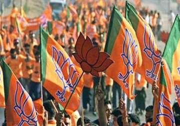 bjp gearing up to name candidates for upcoming state polls