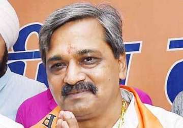 delhi polls satish upadhyay meets delhi bjp leaders