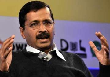 gopal subramaniam assures kejriwal of clean probe in ddca