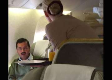 kejriwal defends his dubai trip says aam aadmi should also be able to fly business class