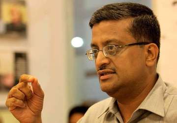 differences in haryana government come out in the open over khemka transfer