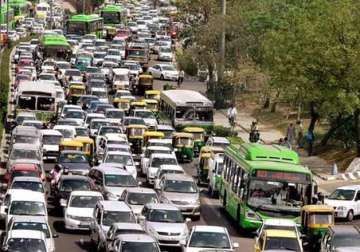 delhi hc refuses to stay aap s odd even formula for plying vehicles