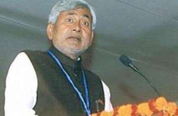 nitish questions why cbi was not allowed to challenge order against lalu