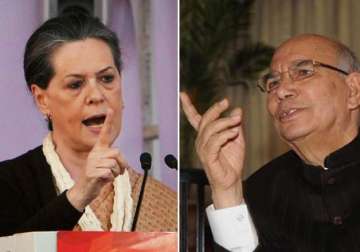 congress will not rise again but don t blame bechari sonia hansraj bhardwaj