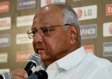 ncp chief sharad pawar opposes changes in land act