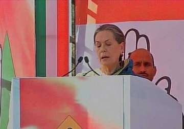 haryana polls sonia gandhi attacks narendra modi questions him on election promises