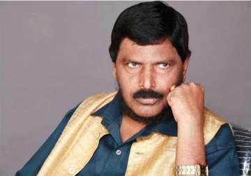 athawale asks bjp to make him central minister