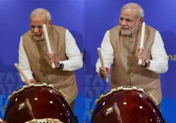 when pm modi played drums at japan watch video
