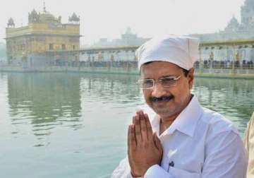 arvind kejriwal visits turmoil hit punjab condemns sacrilege acts