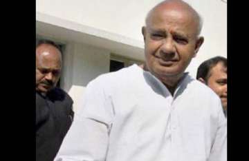 cid to probe into corruption during deve gowda s tenure