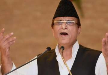 us pushing world to brink of world war iii azam khan