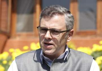 omar abdullah defends his father farooq says indo pak must talk