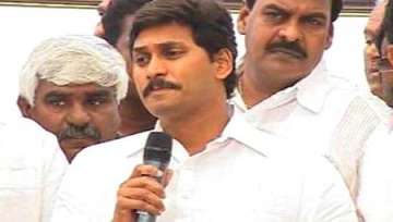 jagan alleges political conspiracy to divide his family