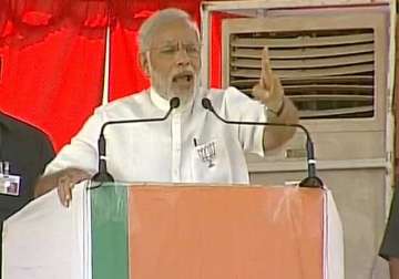 bihar polls pm modi accuses nitish lalu of misleading people on reservation