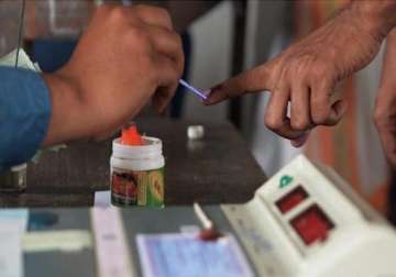 bjp leading congress not far behind in rajasthan local body polls