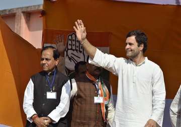 jharkhand polls rahul gandhi interacts with party workers in jamshedpur
