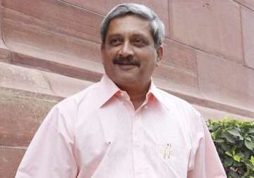 parrikar refuses to comment on bjp s delhi election debacle