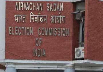 no ban on pm modi s mann ki baat programme election commission