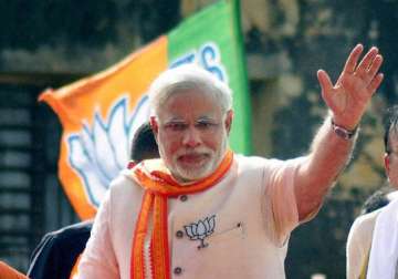pm modi to meet senior journalists over lunch at bjp office