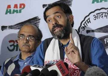 aap issues show cause notices to rebels seeks response in 2 days