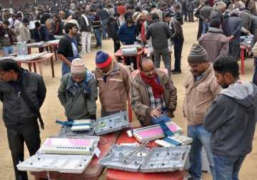 poll begins in 15 jharkhand seats in 4th phase