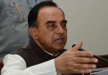 congress votes got transferred to aap subramanian swamy