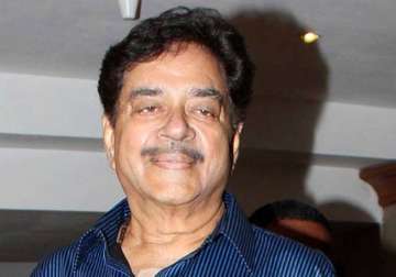 shatrughan sinha not seeking jd u ticket for wife nitish sinha