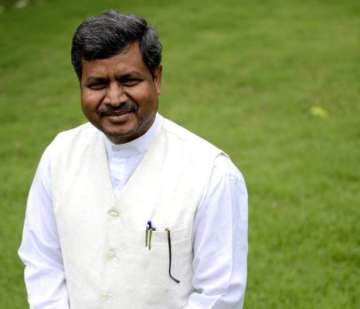 marandi sticks to condition on pre poll alliance