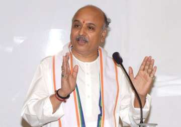 bring law in parliament for building ram temple pravin togadia