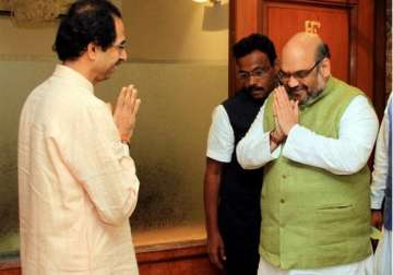 bjp shiv sena to continue alliance but stand off over seat sharing still continues