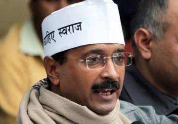 delhi polls evms being tampered with to help bjp charges kejriwal