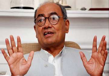 modi should learn a lesson from emergency digvijay singh