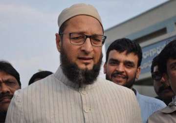 keep your mouth shut on islamic state is sympathiser warns owaisi