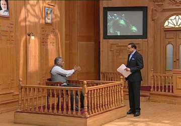 v k singh apologises for presstitutes remark in rajat sharma s show aap ki adalat