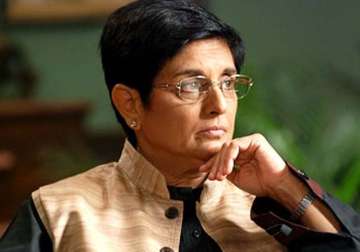 full marks to arvind tweets kiran bedi