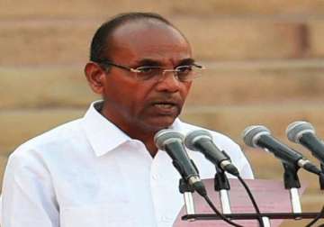 shiv sena not ready to break up with bjp completely hints anant geete