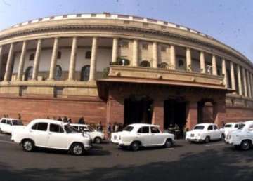 401 lok sabha members yet to declare assets details