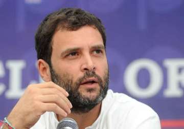 divided congress to cheer rahul gandhi with separate turban colour