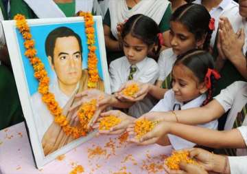 modi govt calls for fitting commemoration of rajiv gandhi death anniversary