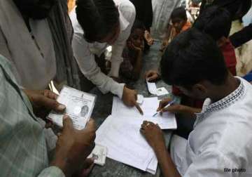 delhi polls 25 candidates file nomination today