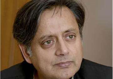 sunanda murder case shashi tharoor to be quizzed in a day or two says delhi police chief