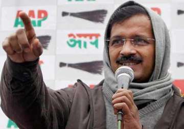 govt to set up expert panel to help kejriwal implement schemes