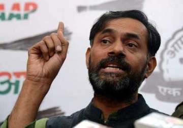 had rejected kejriwal s resignation says yogendra yadav