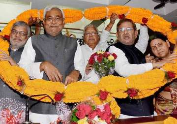 nitish kumar elected grand alliance legislature party leader