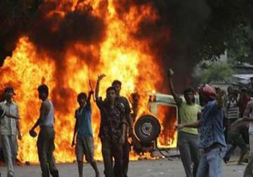 bjp leader s killing triggers violence in bihar town