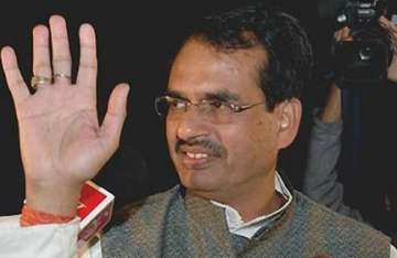 no truth in arjun singh s claim on state plane chouhan