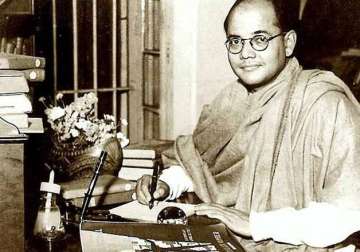 govt denies plans to enquire into fresh information on netaji