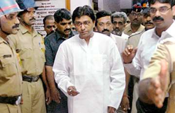 raj thackeray tells voters i have 81 cases against me
