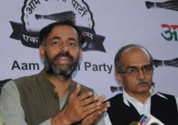 aap crisis support for yadav bhushan swells