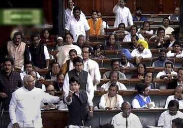 govt tables land acquisition bill in lok sabha once again